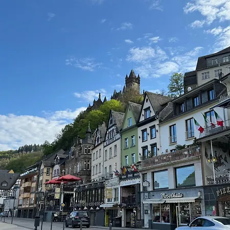 Apartamento Attic With Mosel River View - 3rd Floor *