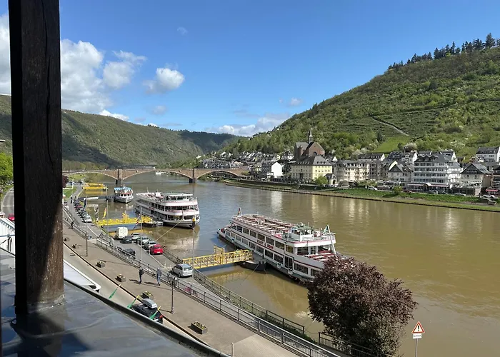 Mosel River View Attic - Up To 3 Guests , 3rd Floor * Cochem